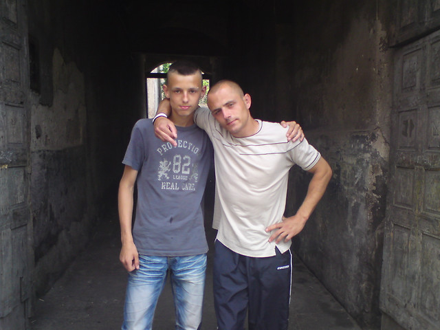 Z Roneyem
