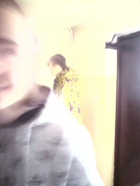 `daj mi spokj sam doronij..
