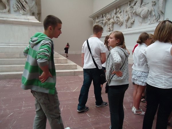 [26] Pergamon