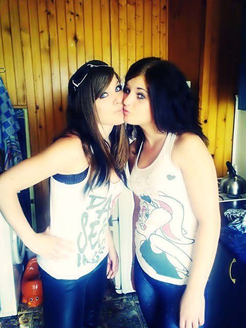 SiOstrzyczKOOO!:** < 333