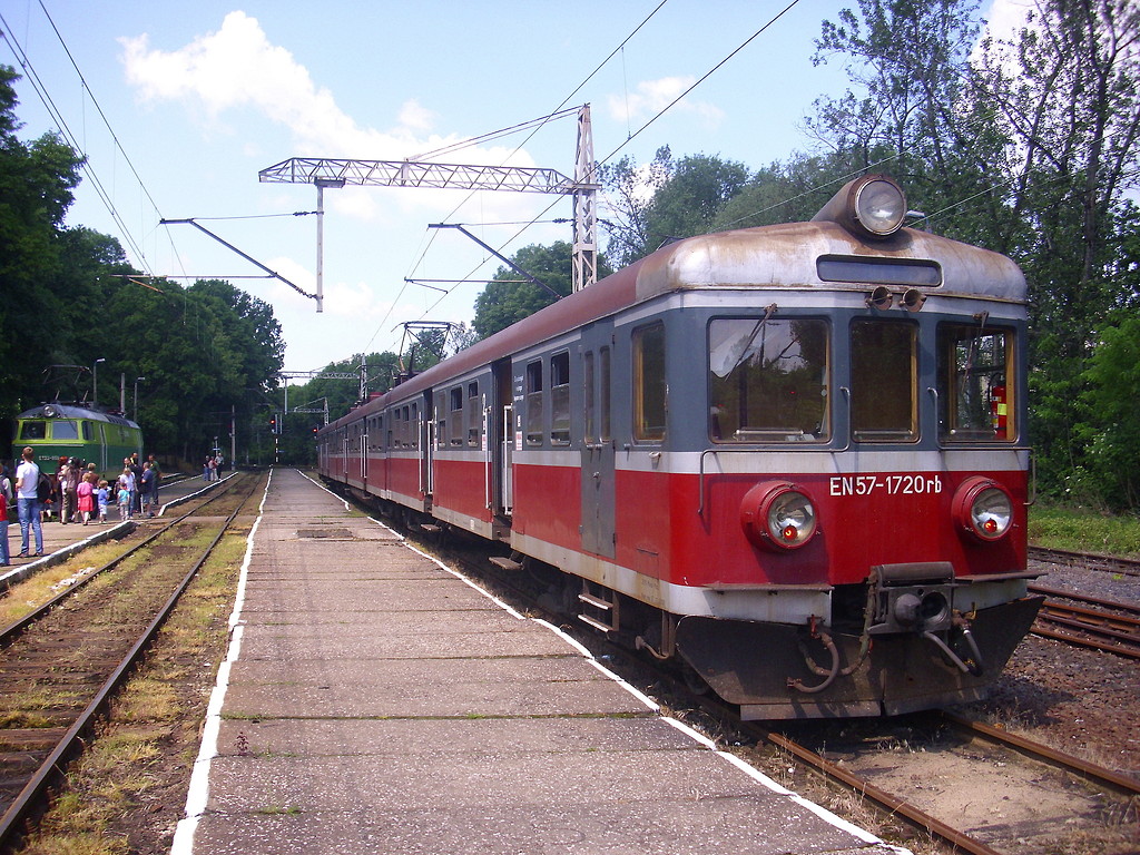 EN57-1720