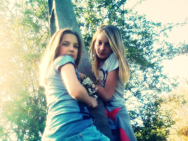 Z Kochann. ;**