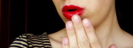 Lady in red,
