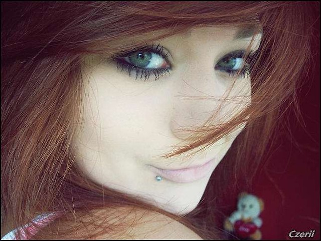 Czeri . < 3  ; *
