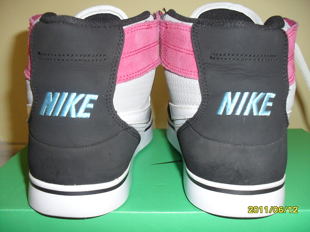 SPRZEDAJ BUTY!