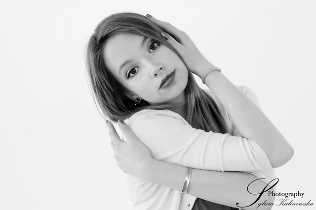 102. Ita B&W