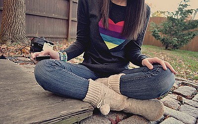 † . Loove You . 