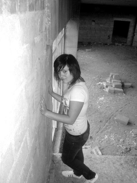 stare:P