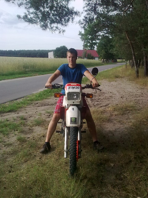 yamaha XT 350 :))