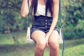 Na Hutawcee ;**
