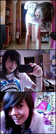 Pakiecik . ; ]