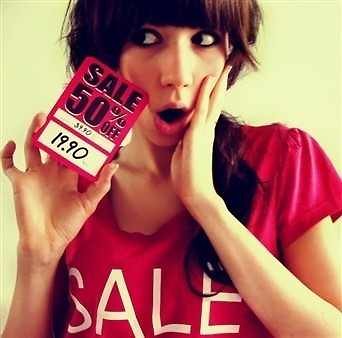 SALE ; p