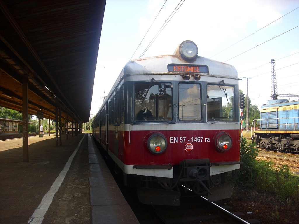 EN57-1467