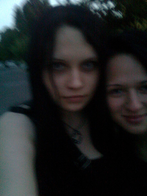 Troche jak mucha.