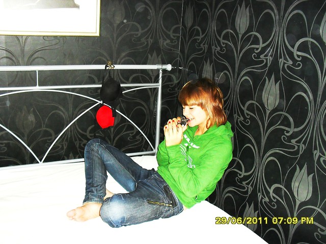 yyy ... ahahhaahh 
