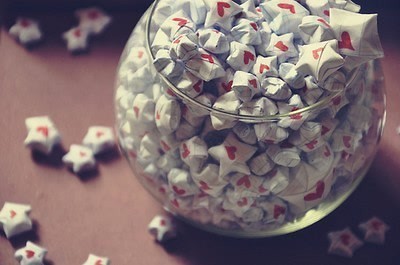 szukam ciebie w stosie papierkw