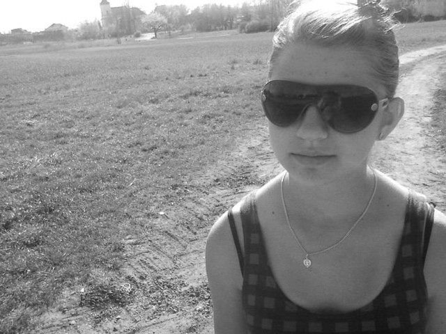 Pojeeb ; ** 