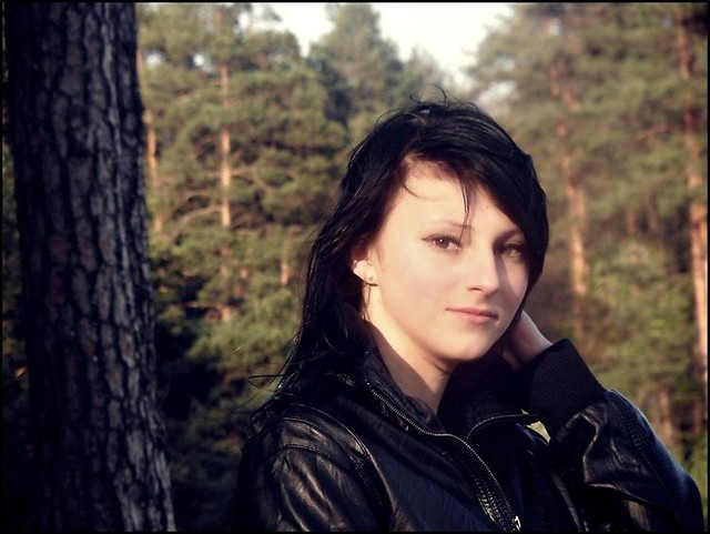 Skarbek ;**