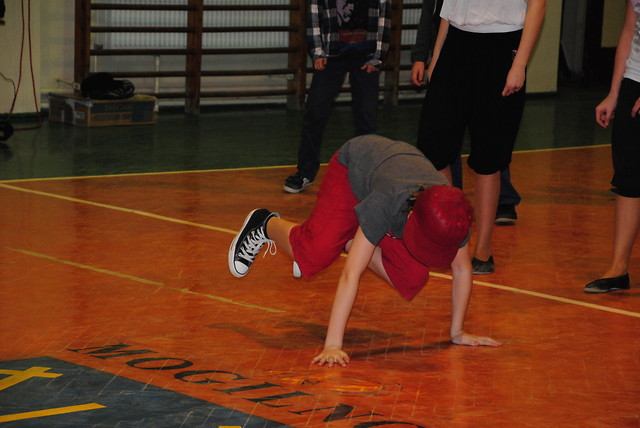 Amazing BreakDance!!! :p