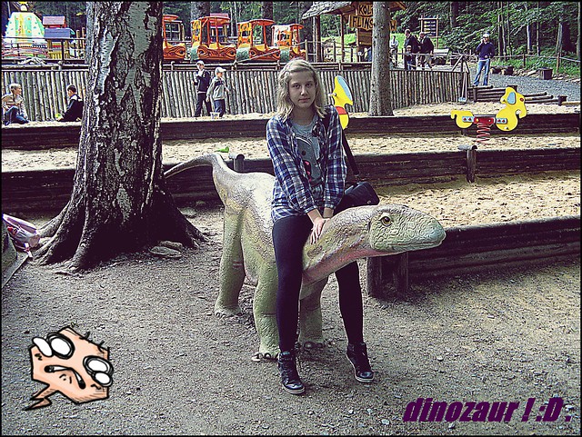 DINOZAUR :D