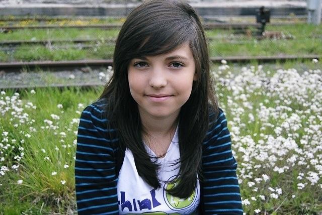 Naj ;*