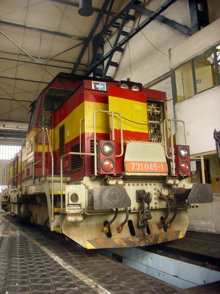 731 045-1