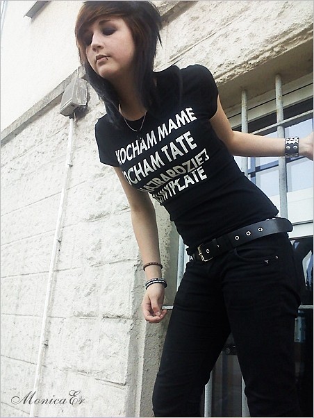 SceneMonicaEr