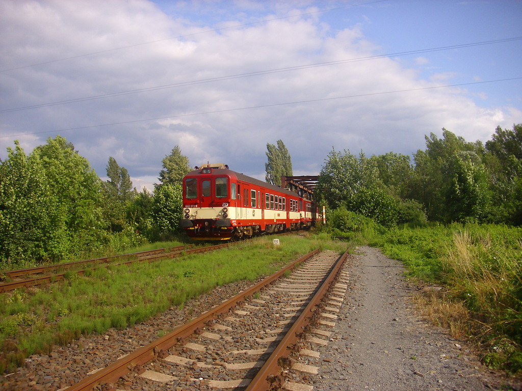 842 011-9