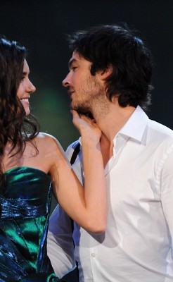 Damon&Elena MMVA 2011