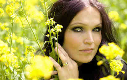 tarja. :3