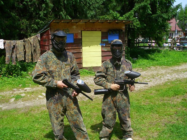 PAINTBALL