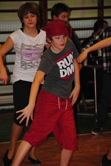 Amazing BreakDance!!! :p