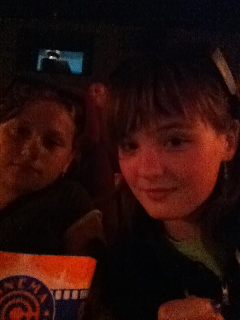 w kinie.