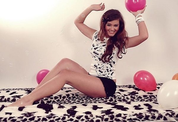 Honn i Make me Stronger < 3 