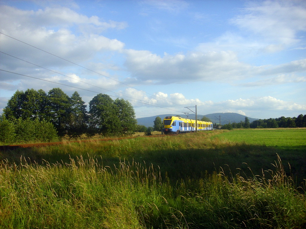 EN75-002