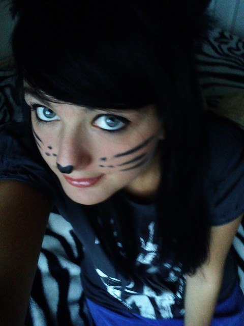 Miaawww.!! ;3 xd