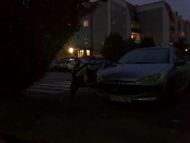 Dziwnie