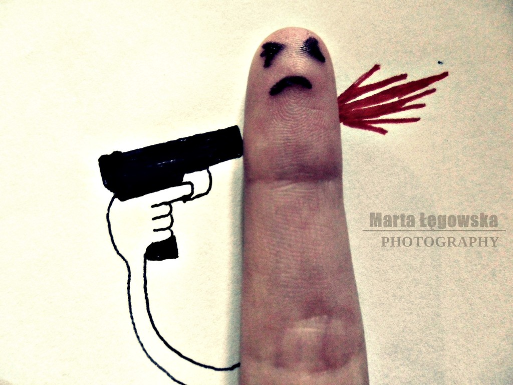 samobjca. ! ; O