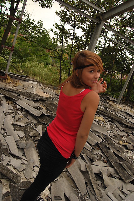 eee..oooo..yyy... :  o 