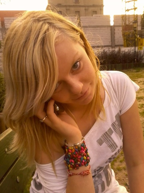 Rozmowa Przez Telefon :**