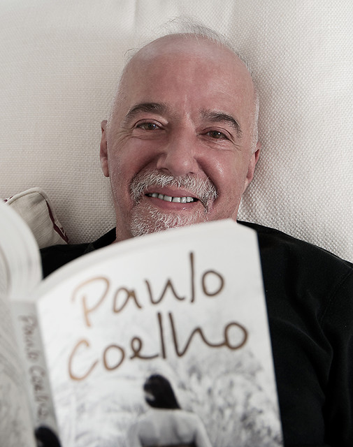 #9 Paulo Coelho