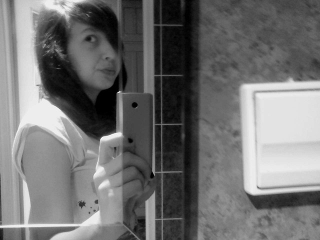 stare.