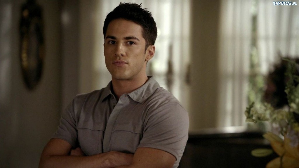 michael Trevino .