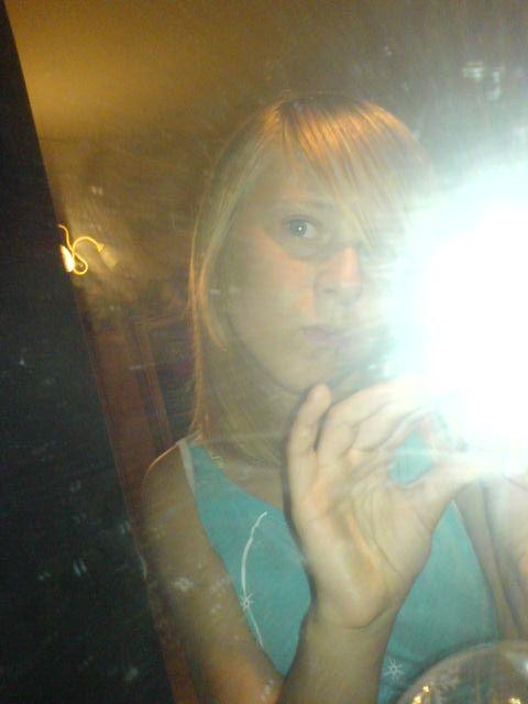 Andzia:*