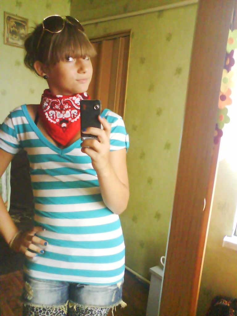 . WTF . ?! haha, nowy fryz -,-