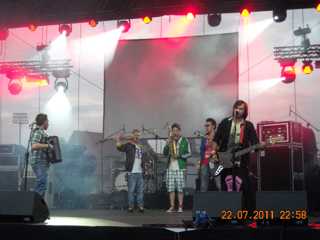 enej  ♥ 	