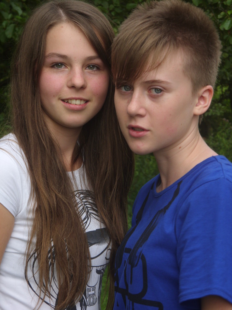 z Eluka ;d 