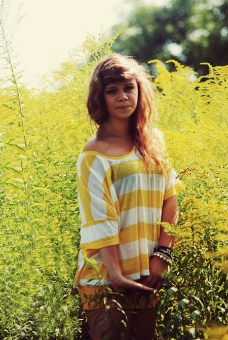 Yellow model chick.