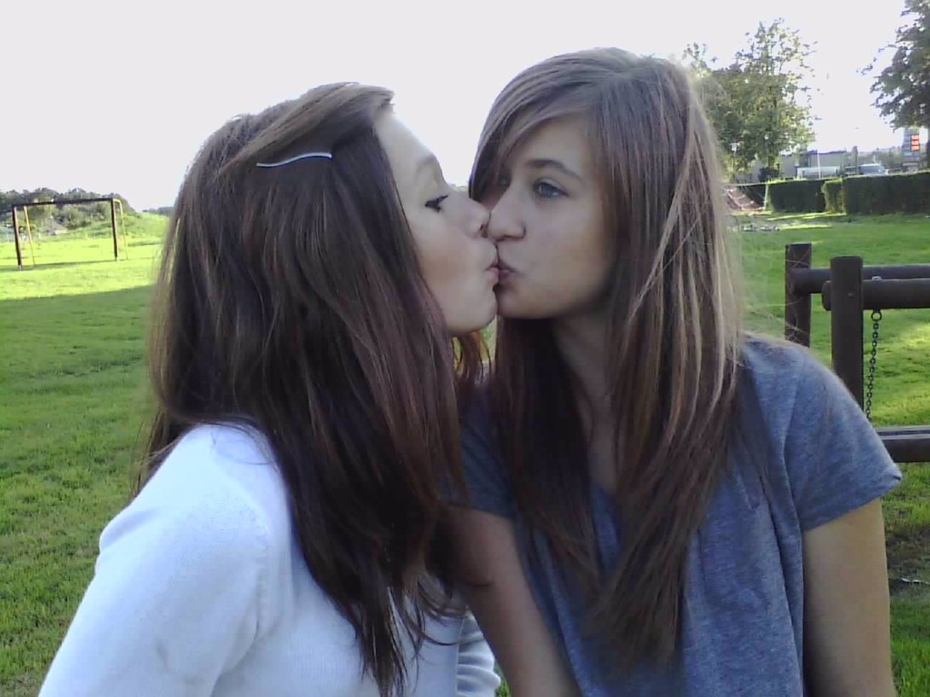 :*