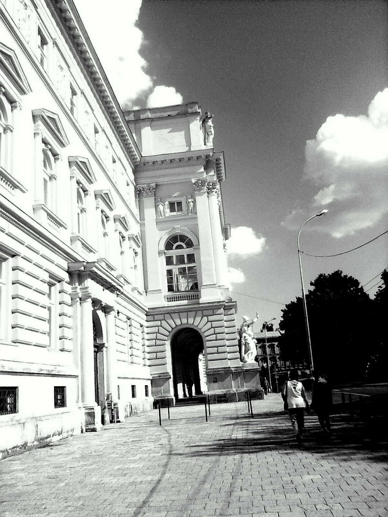 Lviv;)